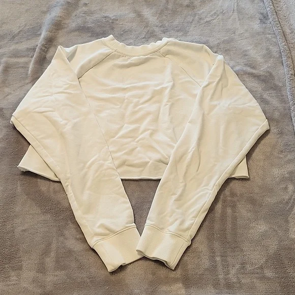 Spiritual Gangster Crop Top - Picture 4 of 5